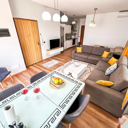 Appartamento 1 Bedroom 1208 *